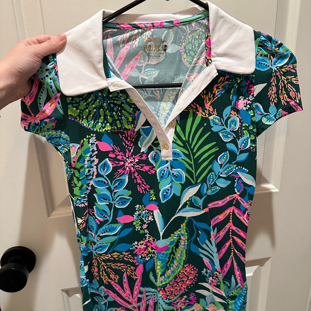 Lilly Pulitzer Blue and Pink Short Sleeve Polo Button Down